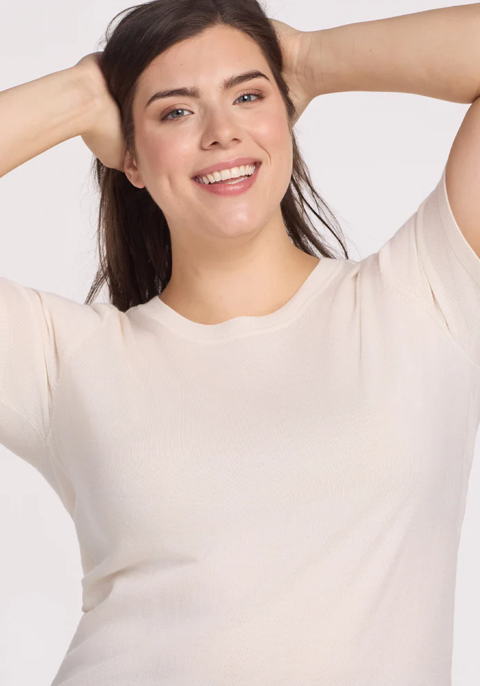 Anna Crew Sweater - Dewdrop Pearl - Image 10