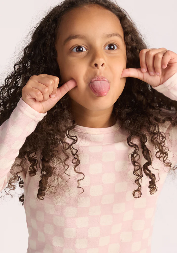 Kids Explorer Base Layer Top - Hopscotch Pink - Image 10
