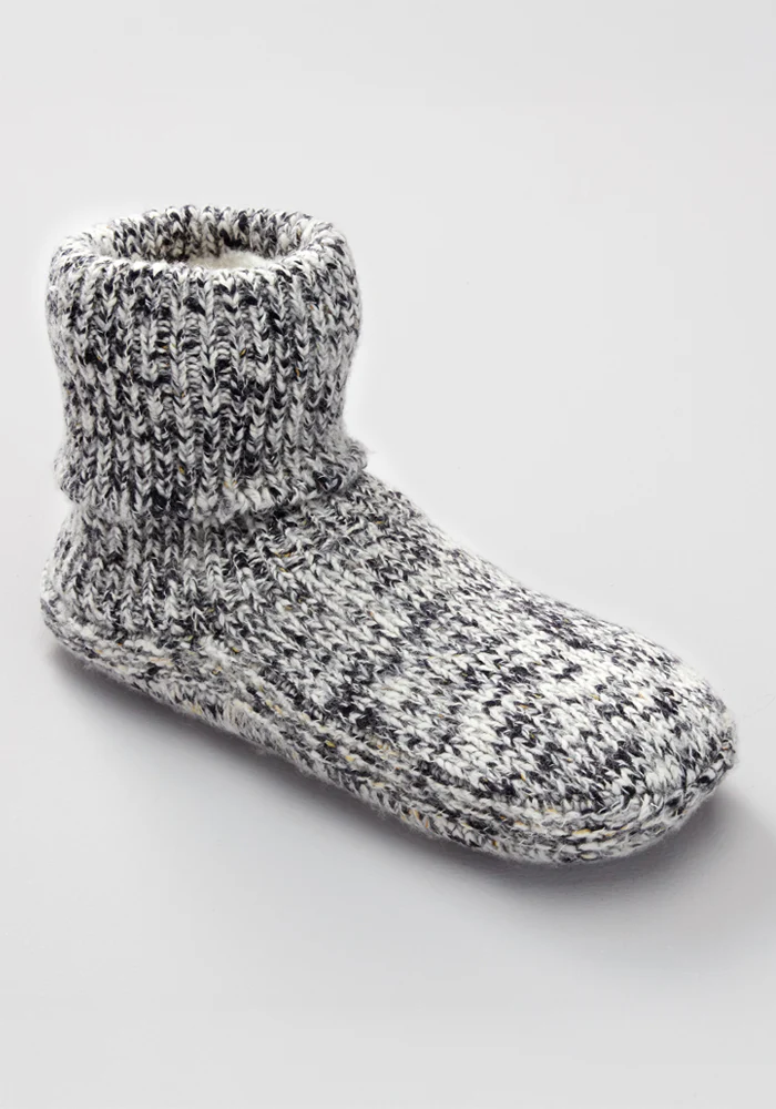 Men's Gripper Slipper Bootie - Speckled Stone - Image 8