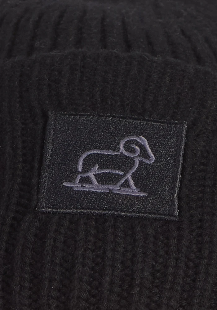 Ria Chunky Beanie - Black - Image 5