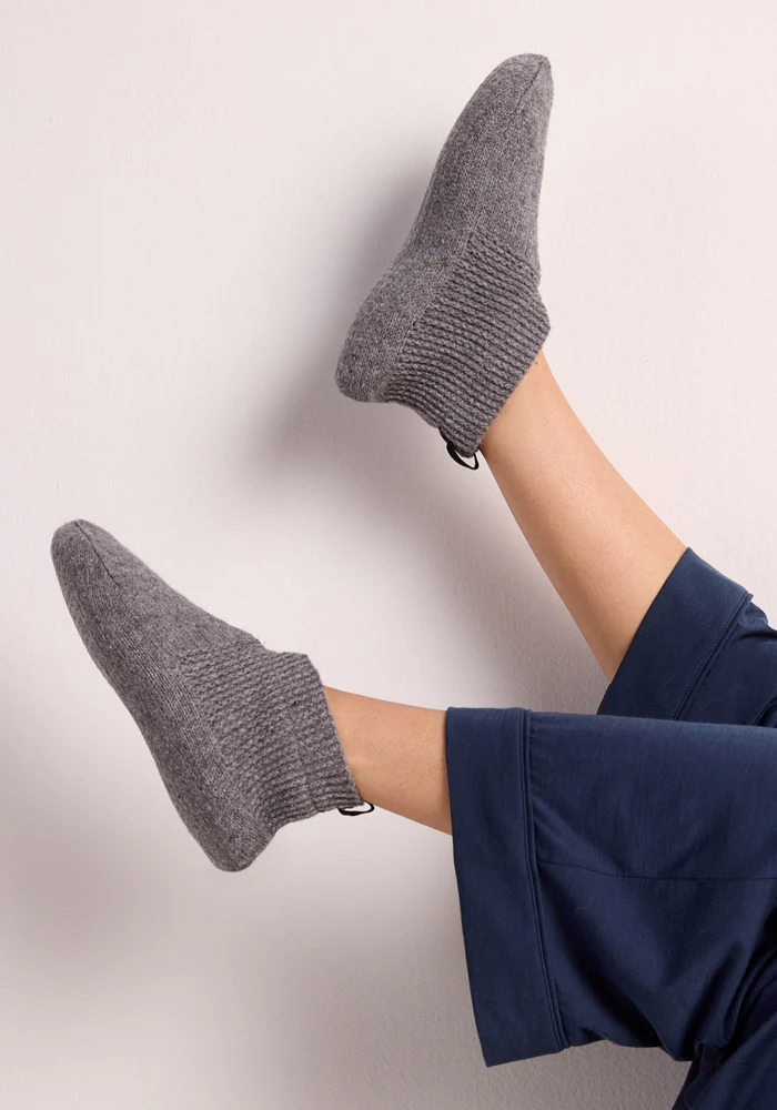 Womens Gripper Slippers - Gentle Grey - Image 12