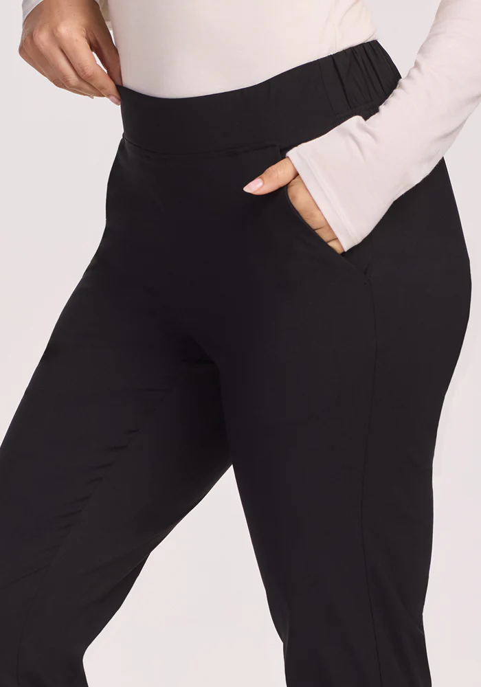 Nicole Ankle Pants - Black - Image 8